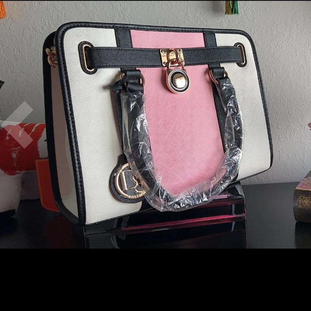 Women 2 Sets - Handbags and Wallet Set - Pink White Black Color - Picture 10 of 10